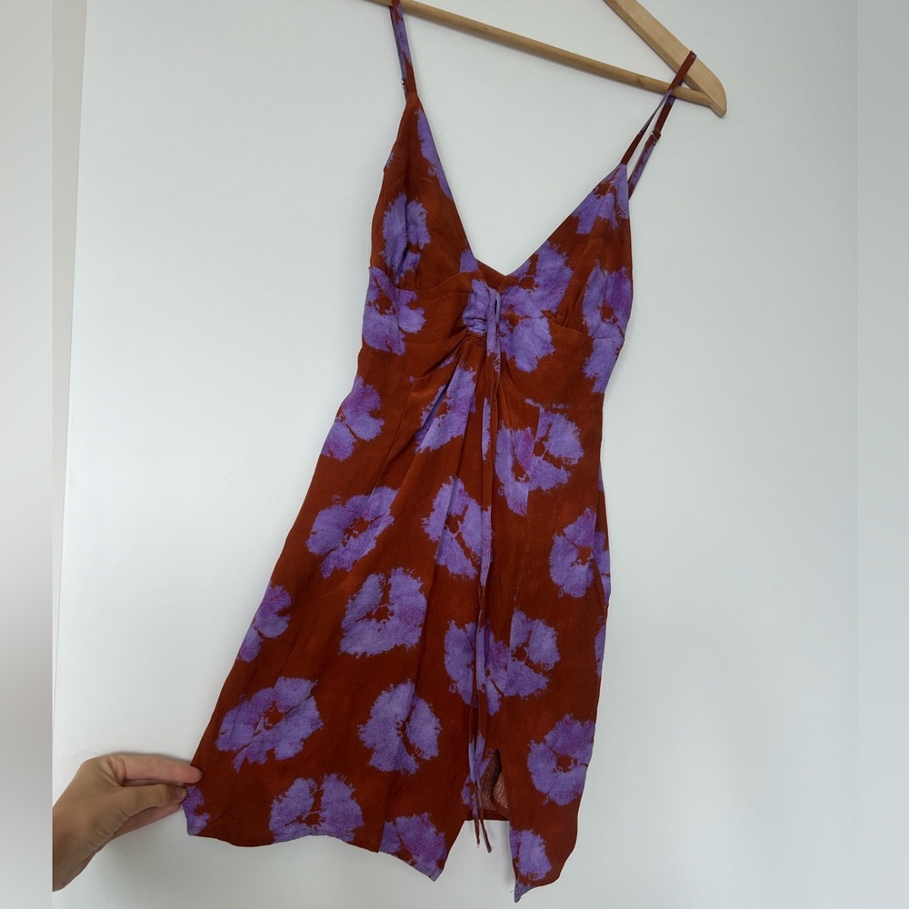 Floral mini dress with slit
